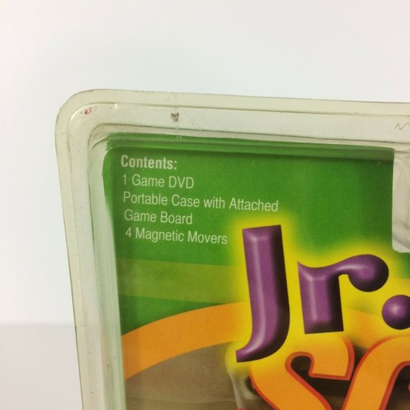 Jr. Scene It? To Go! Kids DVD Game, Portable Case, Magnetic Movers & Board - Picture 8 of 11